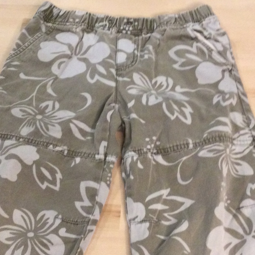 Boden Kids Olive Floral Casual Pants